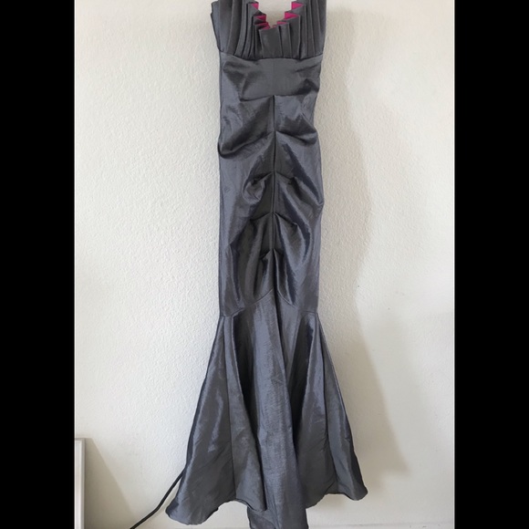 Betsey & Adam gray formal dress 6 - Picture 7 of 7